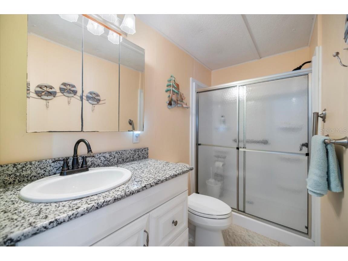 251 Southwinds Drive Sarasota FL 34231 A4669553 image15