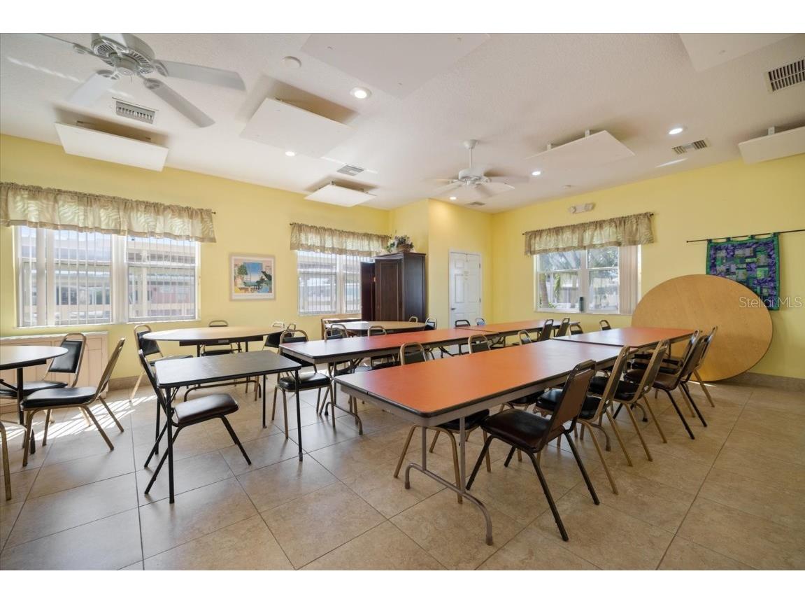 251 Southwinds Drive Sarasota FL 34231 A4669553 image31