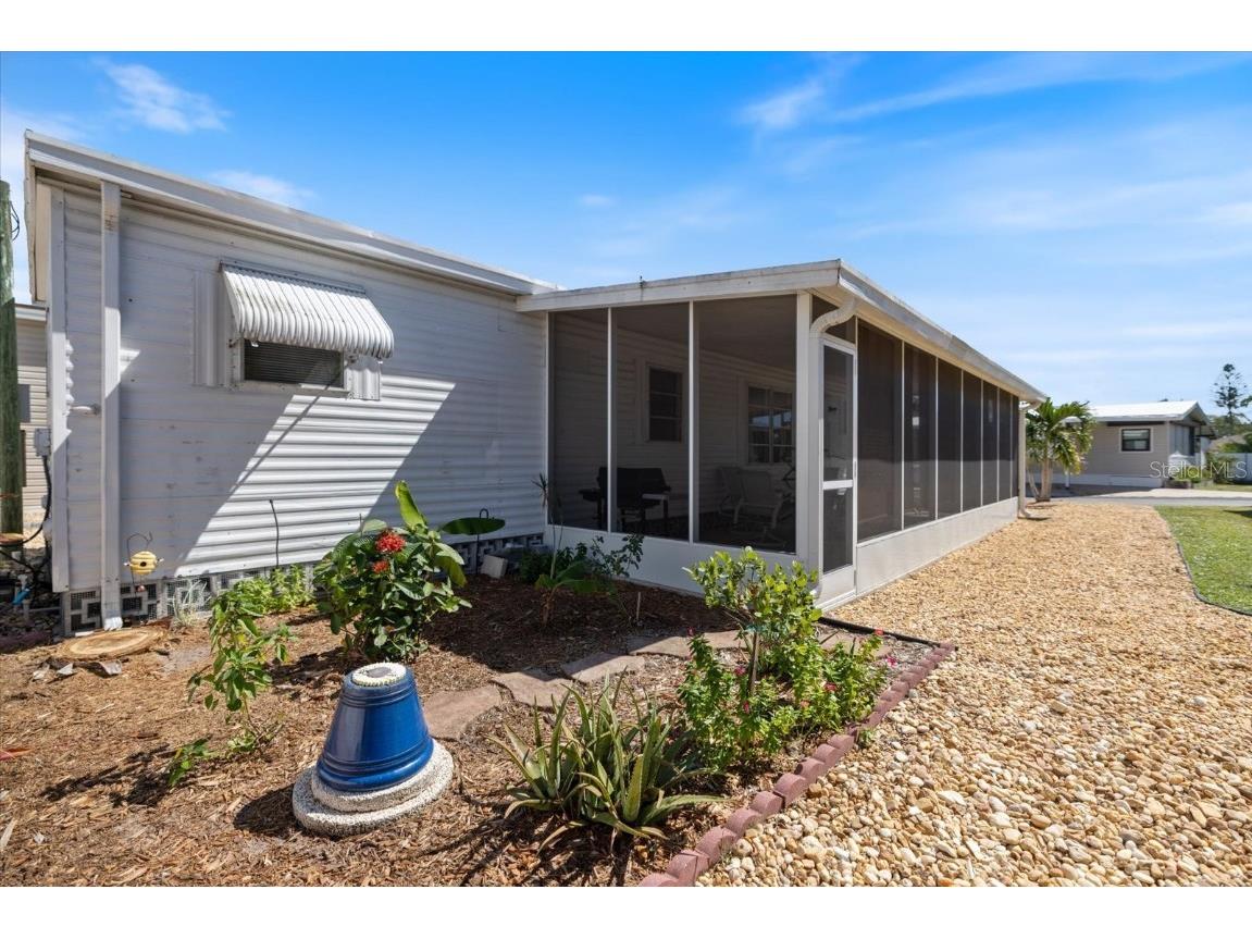 251 Southwinds Drive Sarasota FL 34231 A4669553 image5