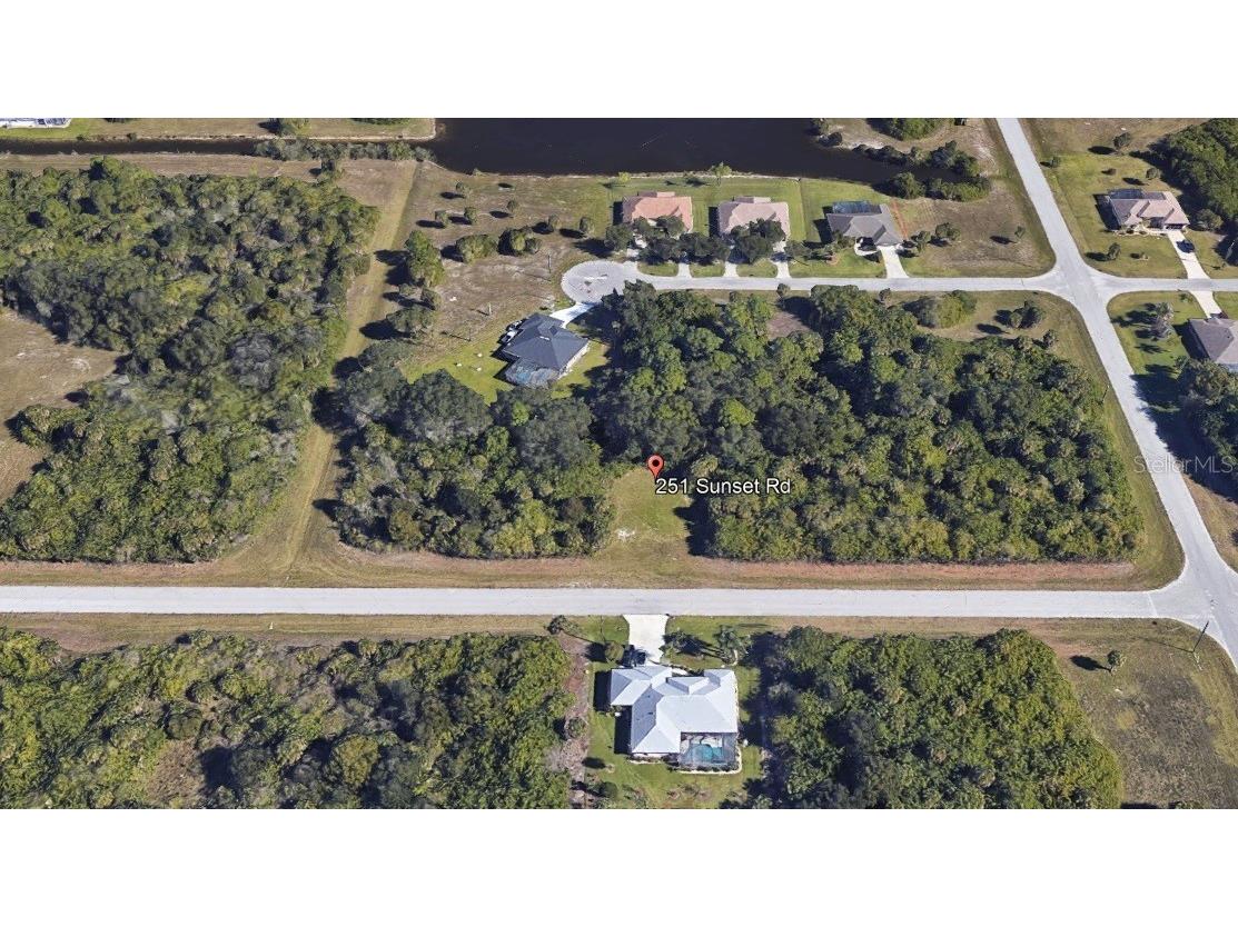 251 Sunset Rd Rotonda West FL 33947 C7470558 image1