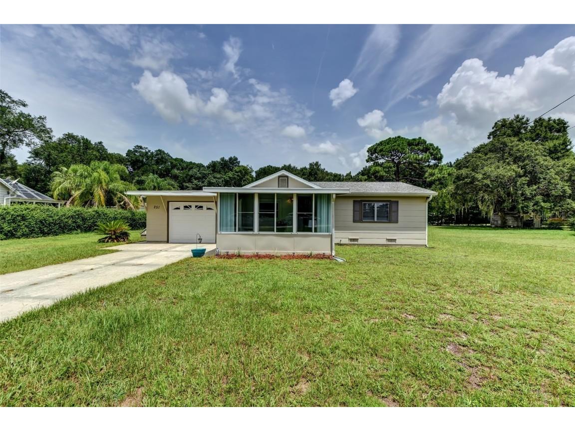 251 W Virginia Avenue Deland FL 32720 V4929162 image1