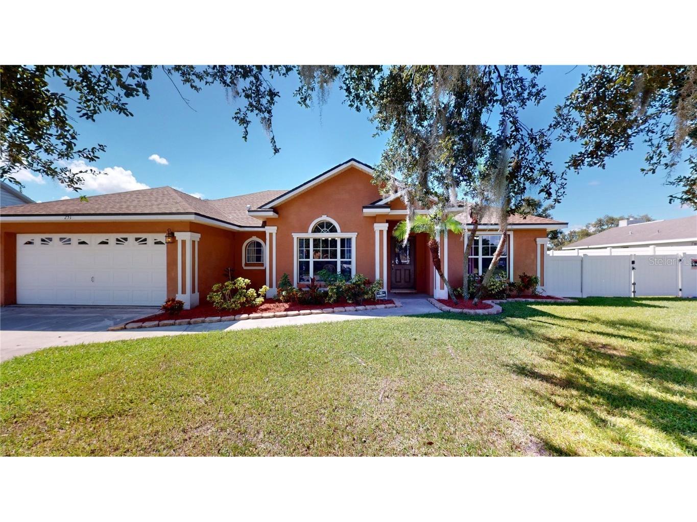 251 White Cliff Boulevard Auburndale FL 33823 P4936488 image1