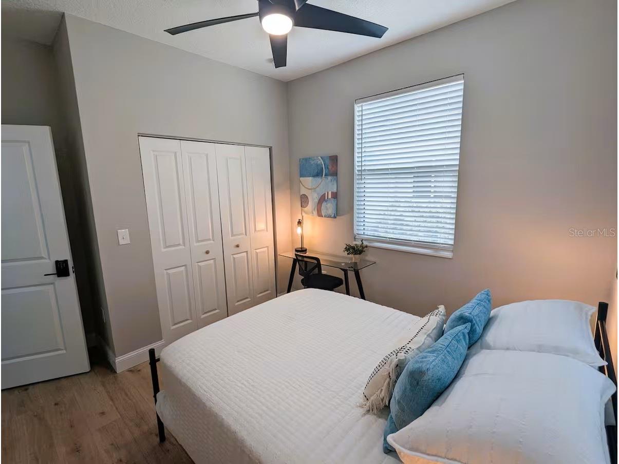 2510 16th Avenue N Saint Petersburg FL 33713 TB8525945 image25