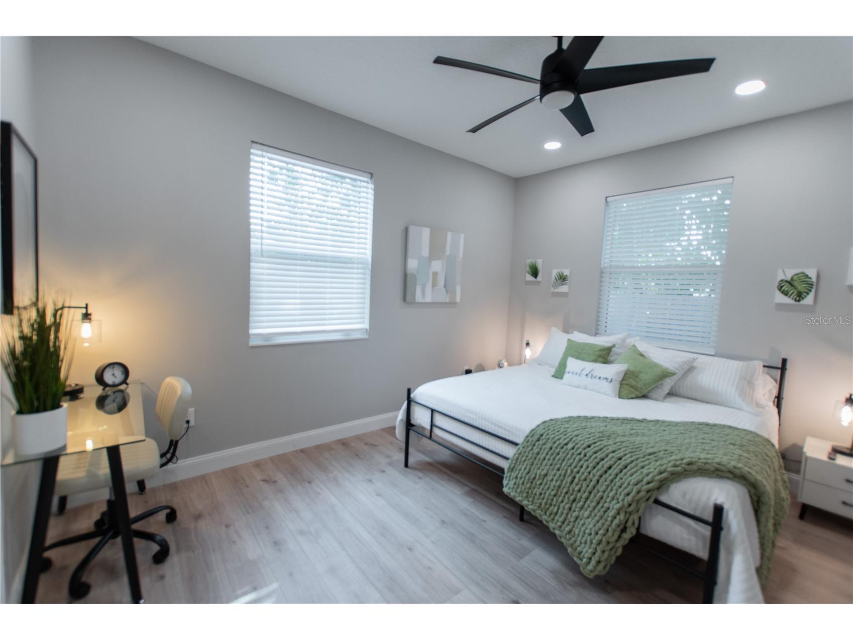 2510 16th Avenue N Saint Petersburg FL 33713 TB8525945 image31
