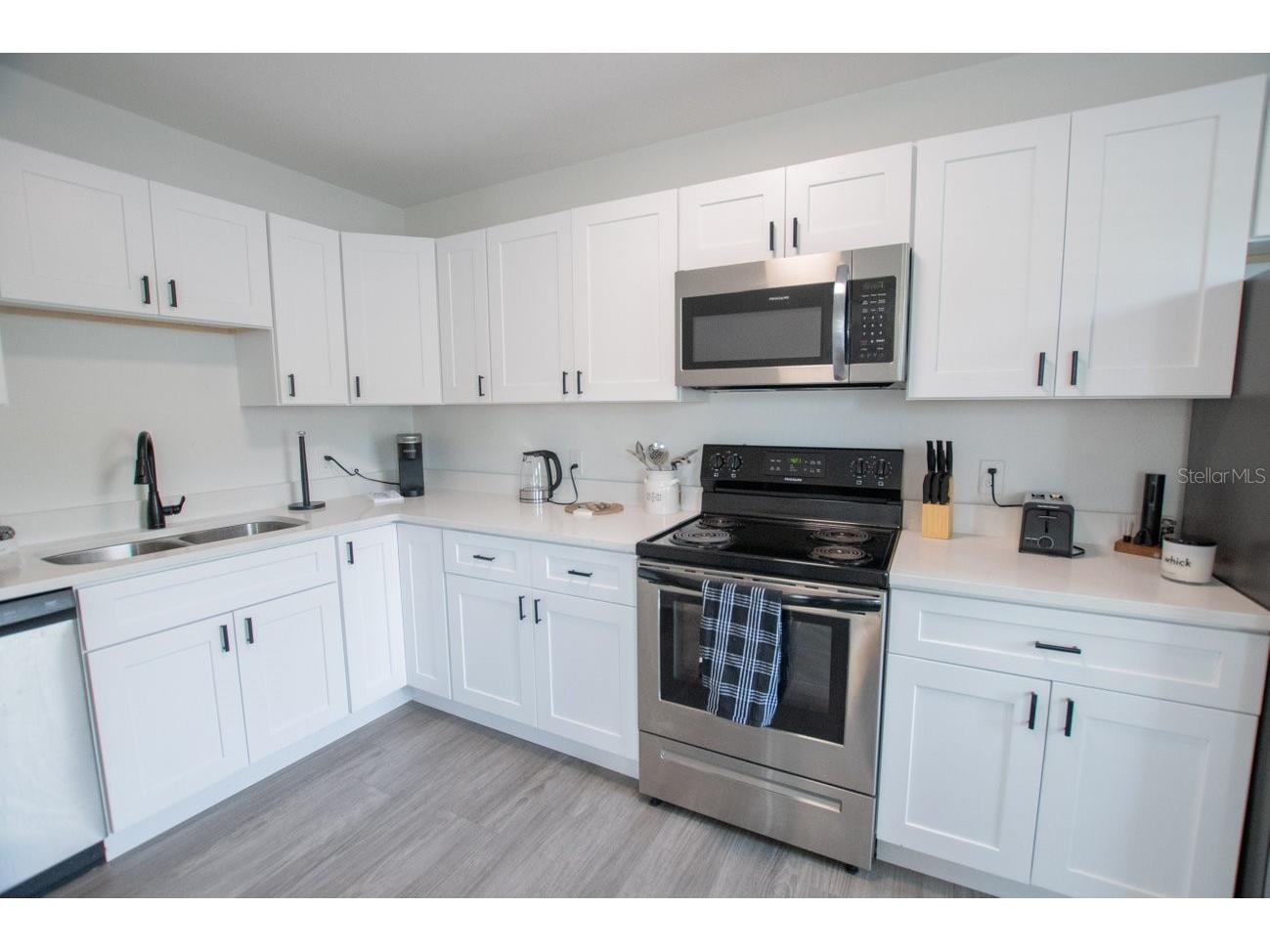 2510 16th Avenue N Saint Petersburg FL 33713 TB8525945 image51