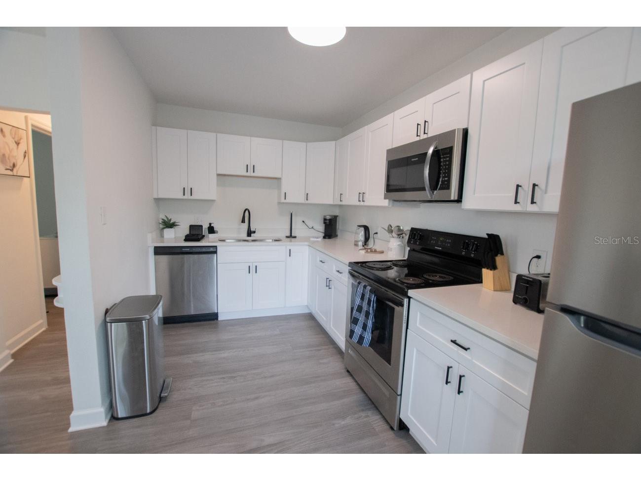 2510 16th Avenue N Saint Petersburg FL 33713 TB8525945 image52