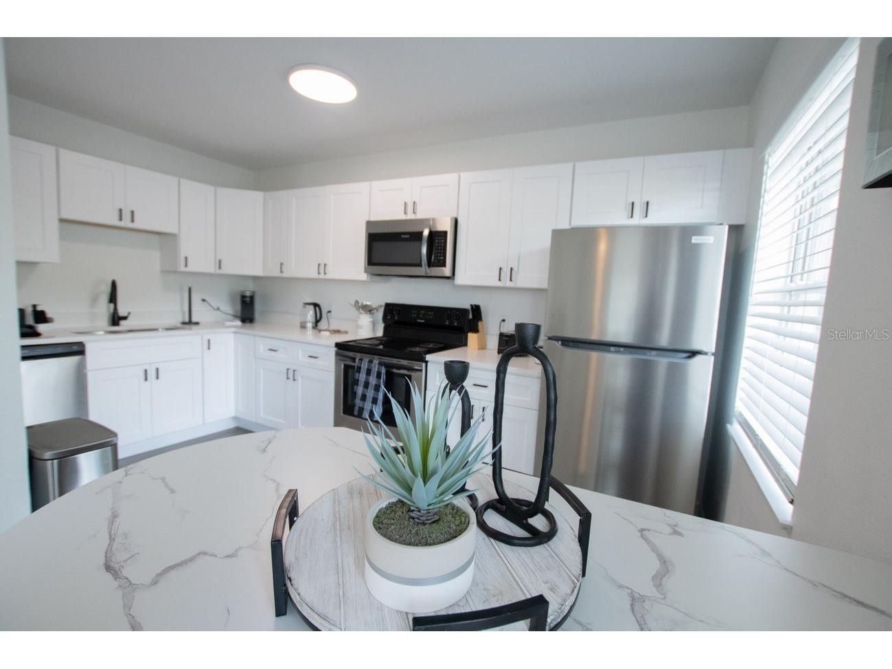 2510 16th Avenue N Saint Petersburg FL 33713 TB8525945 image67