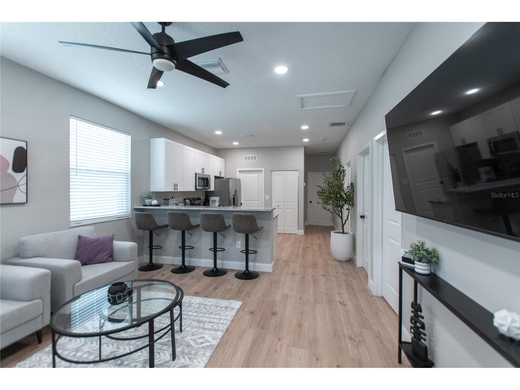 2510 16th Avenue N Saint Petersburg FL 33713 TB8525945 image9