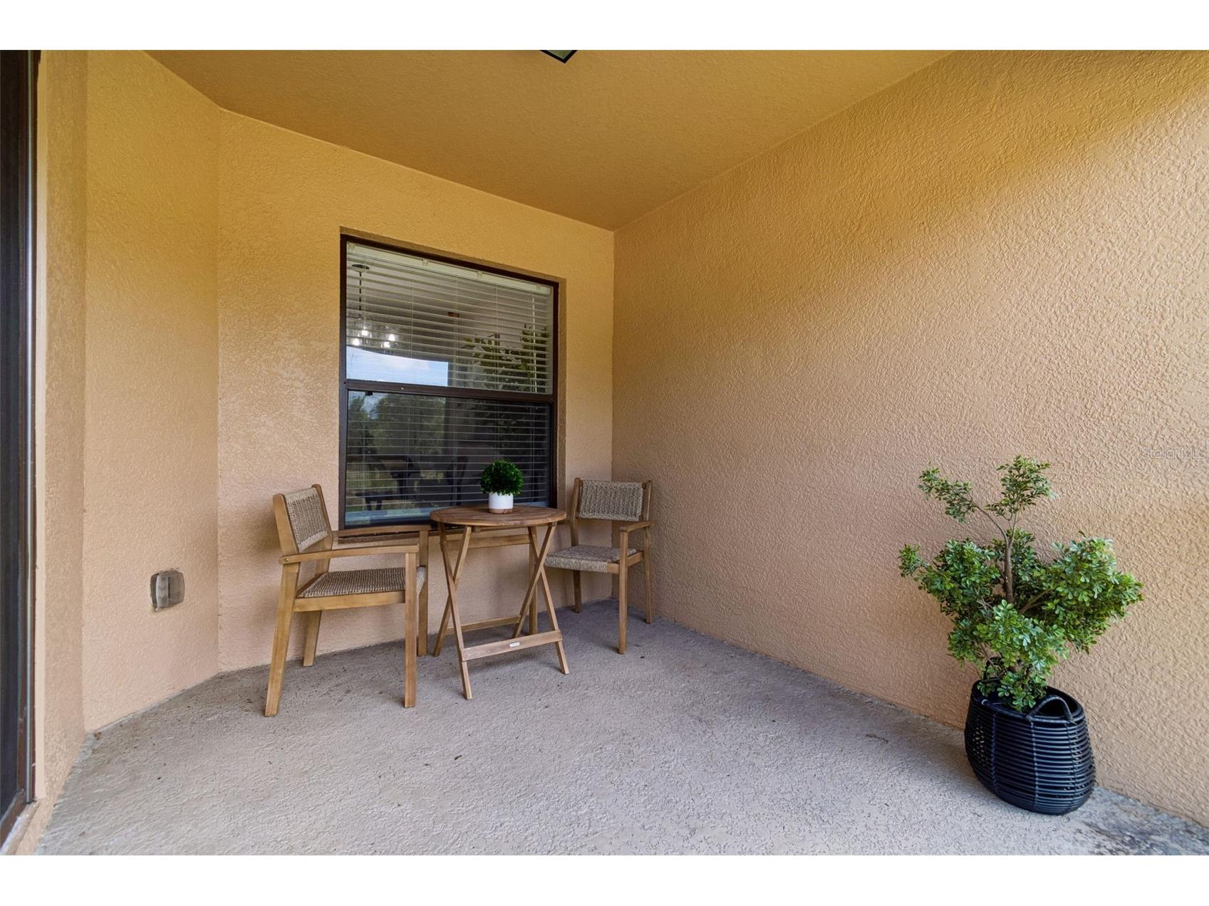 2510 Edgewater Falls Drive Brandon FL 33511 TB8498623 image40