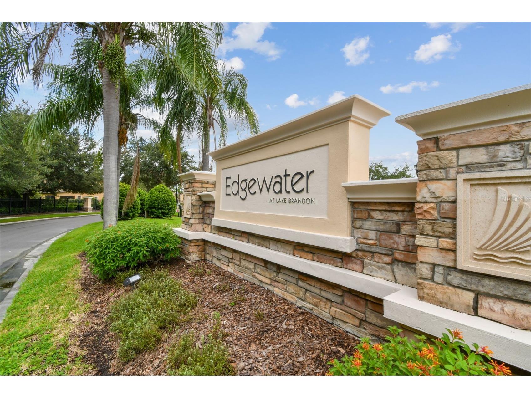 2510 Edgewater Falls Drive Brandon FL 33511 TB8498623 image46