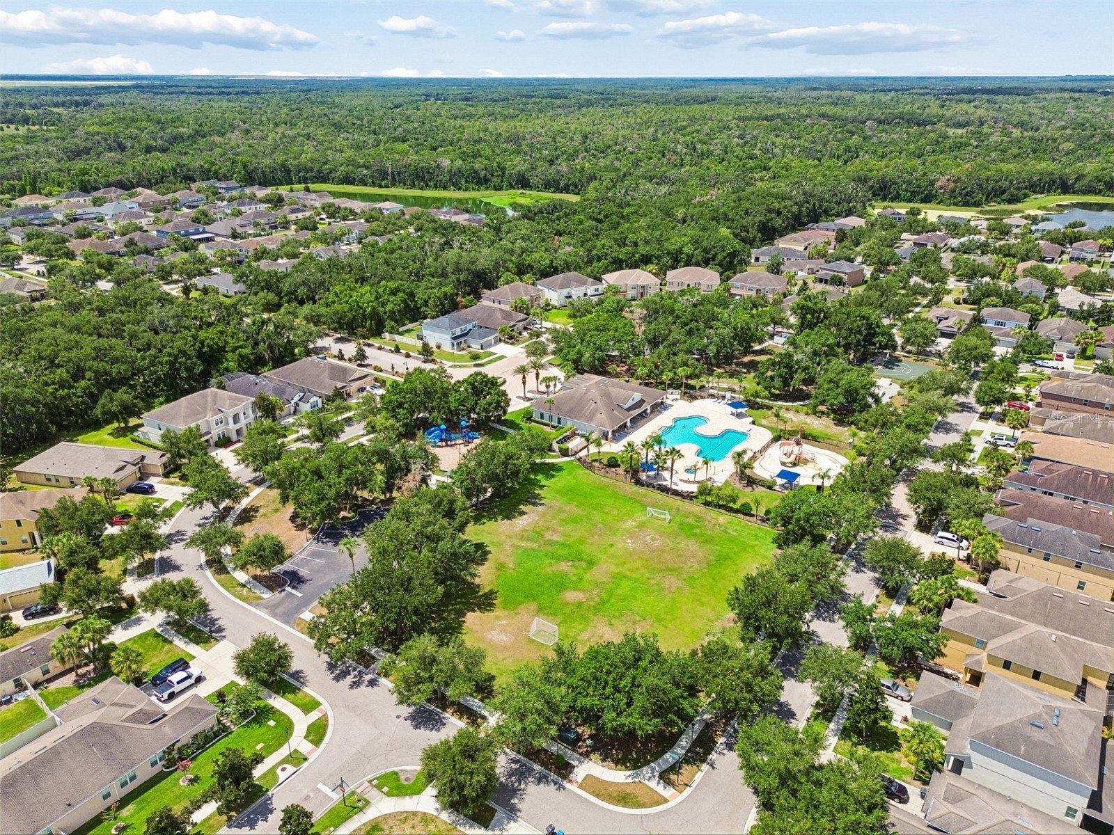 2510 Edgewater Falls Drive Brandon FL 33511 TB8498623 image62