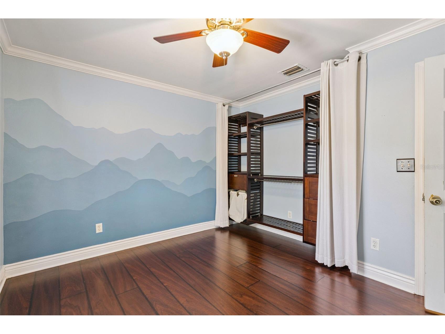 2510 Homeland Street Orlando FL 32806 O6385012 image23