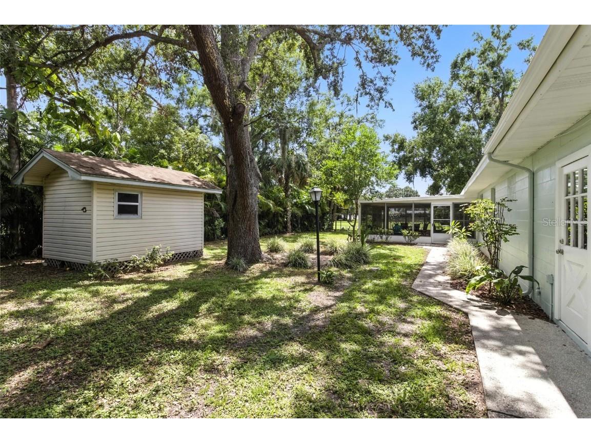 2510 Lake Ellen Drive Tampa FL 33618 TB8400954 image41