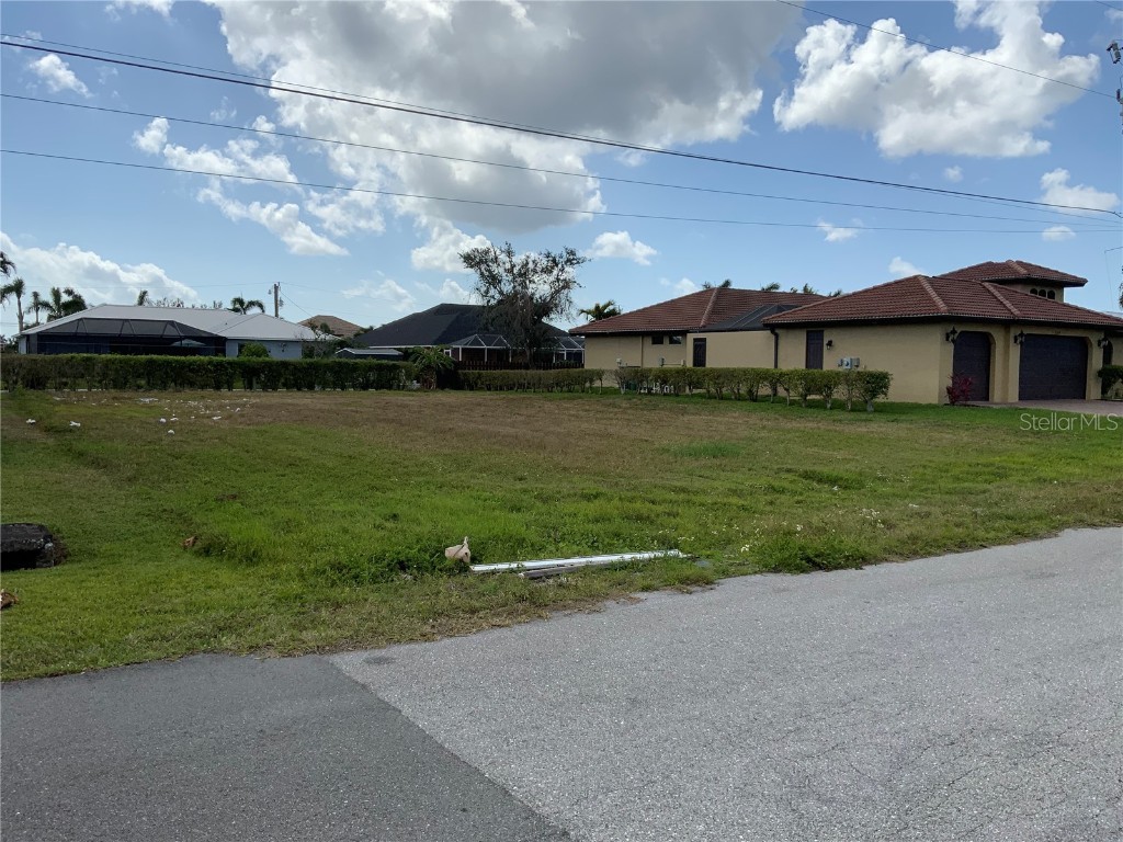 2510 Miracle Parkway Cape Coral FL 33914 A4563518 image2