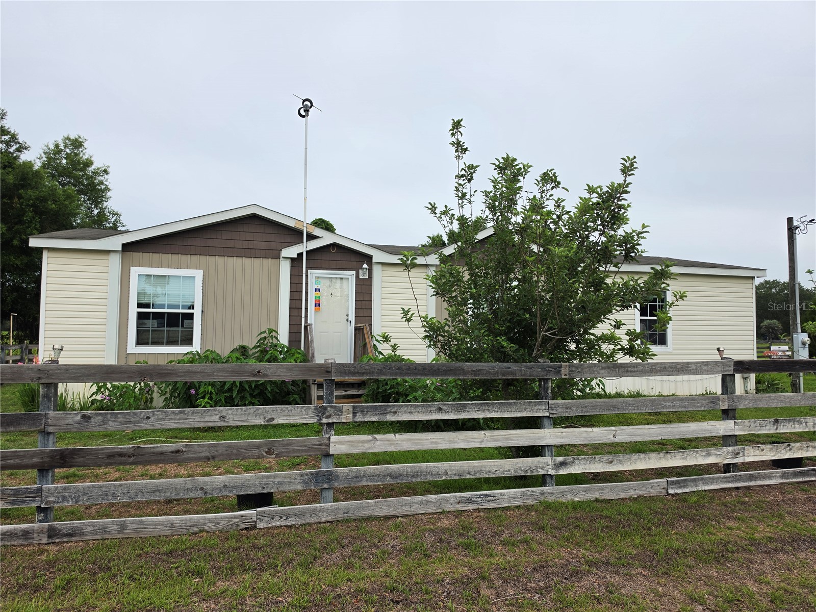 2510 NE 165th Street Citra FL 32113 O6410706 image2