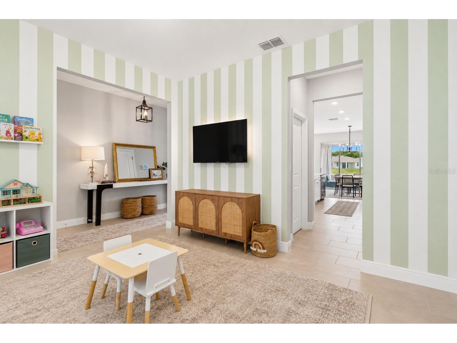 2510 Warren Acres Boulevard Wesley Chapel FL 33543 TB8520272 image7