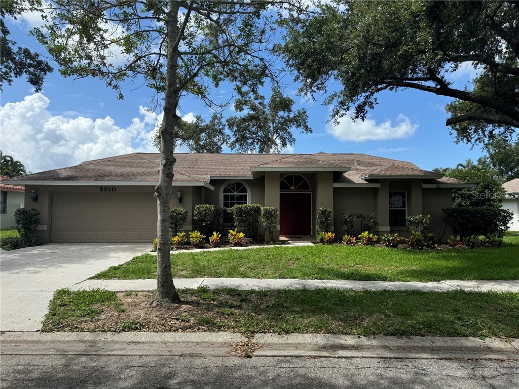 2510 Waterview Court Sarasota FL 34231 A4612852 image1