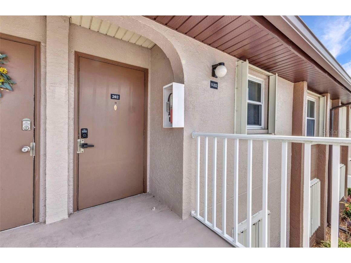 25100 Sandhill Boulevard #V202 Punta Gorda FL 33983 A4656904 image3