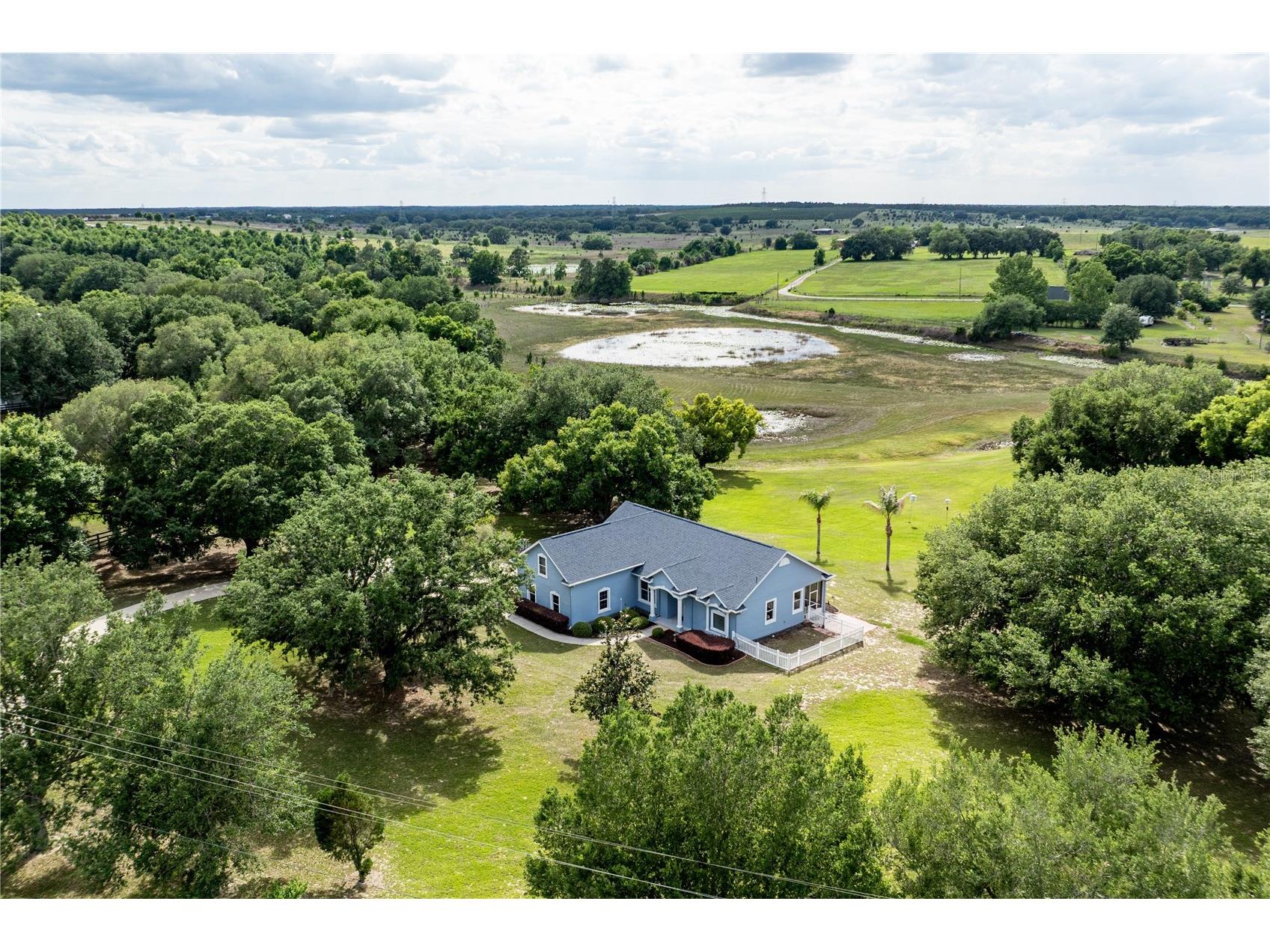 25101 Turkey Lake Road Howey In The Hills FL 34737 G5111478 image1