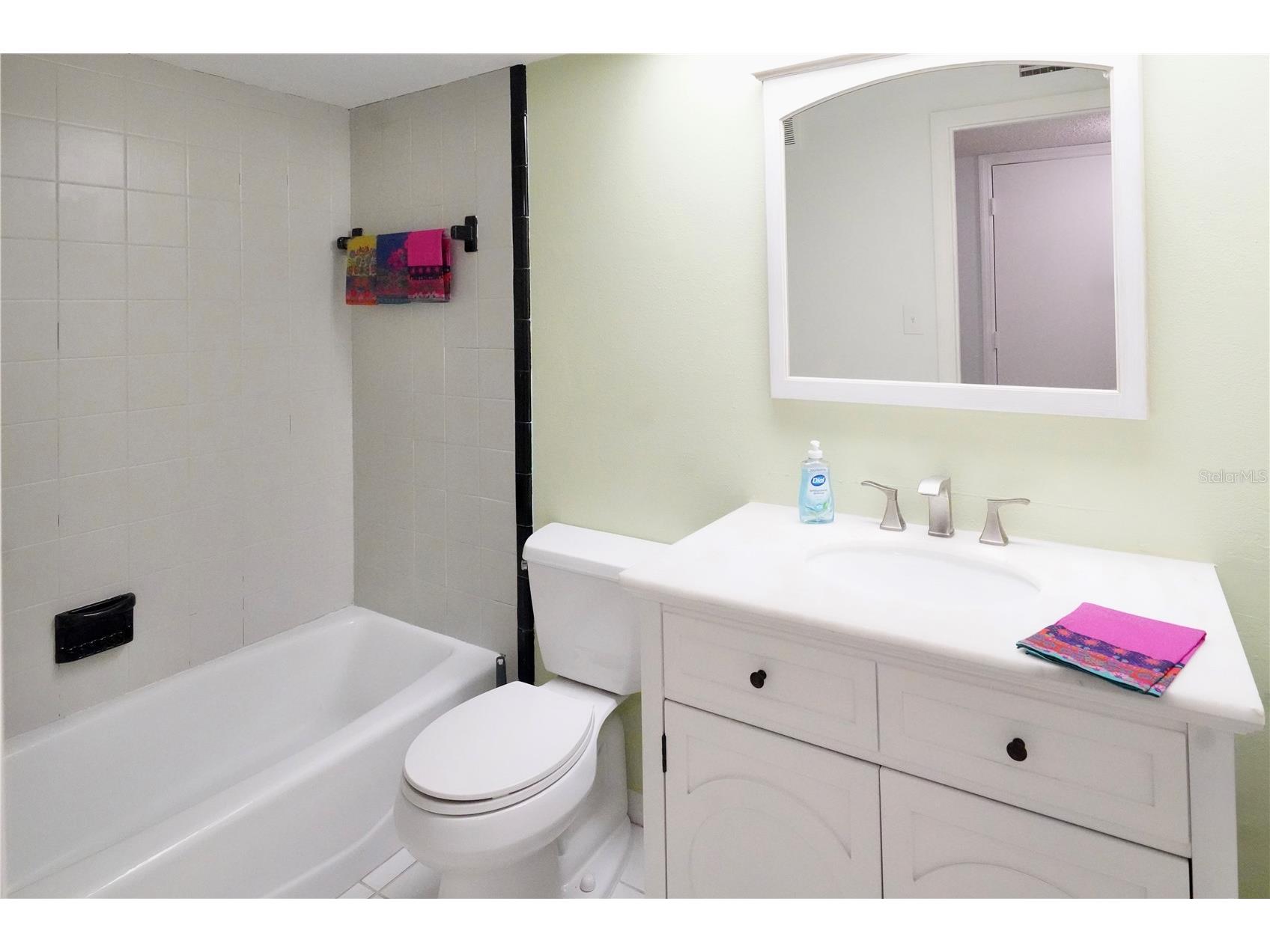 2511 2511 Dolly Bay Drive #102 Palm Harbor FL 34684 OM723041 image45