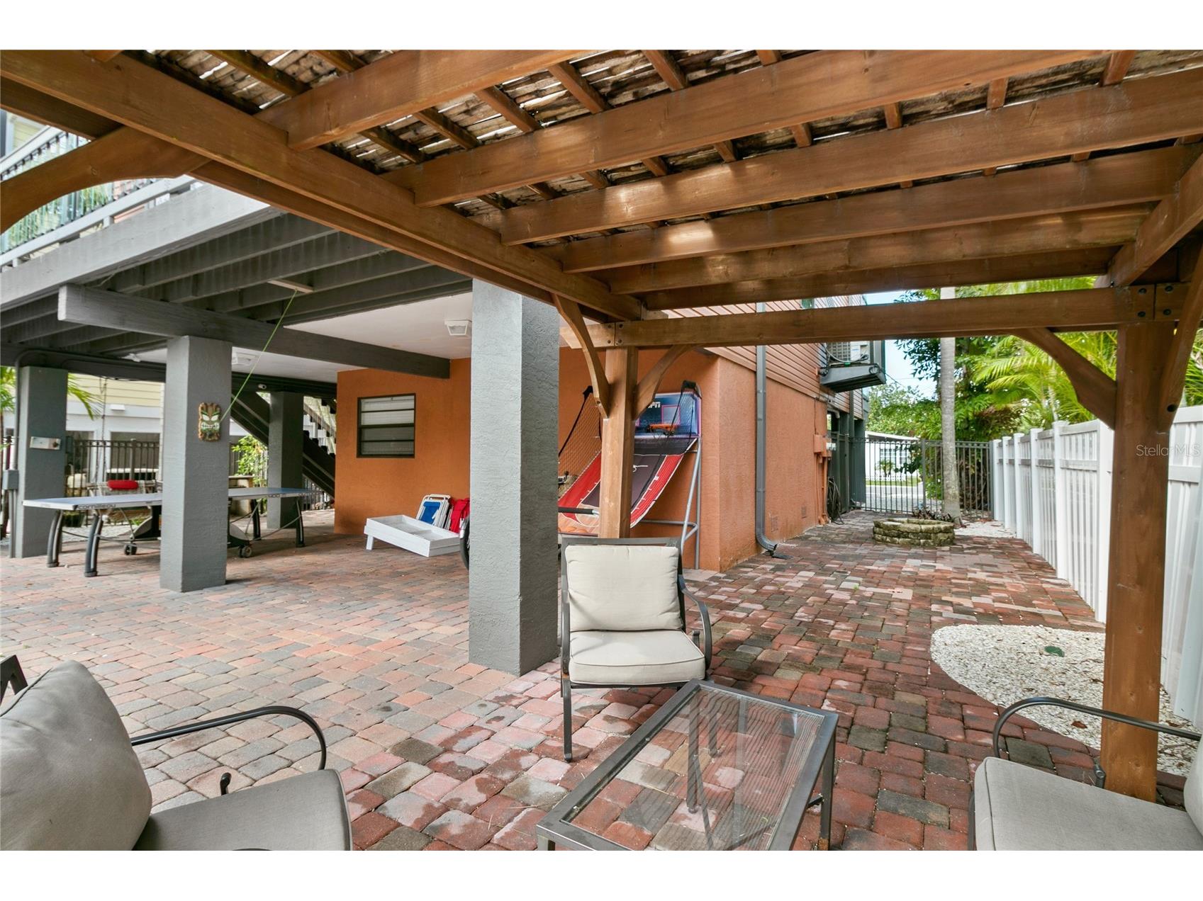 2511 Avenue C #WEST Bradenton Beach FL 34217 TB8472022 image20