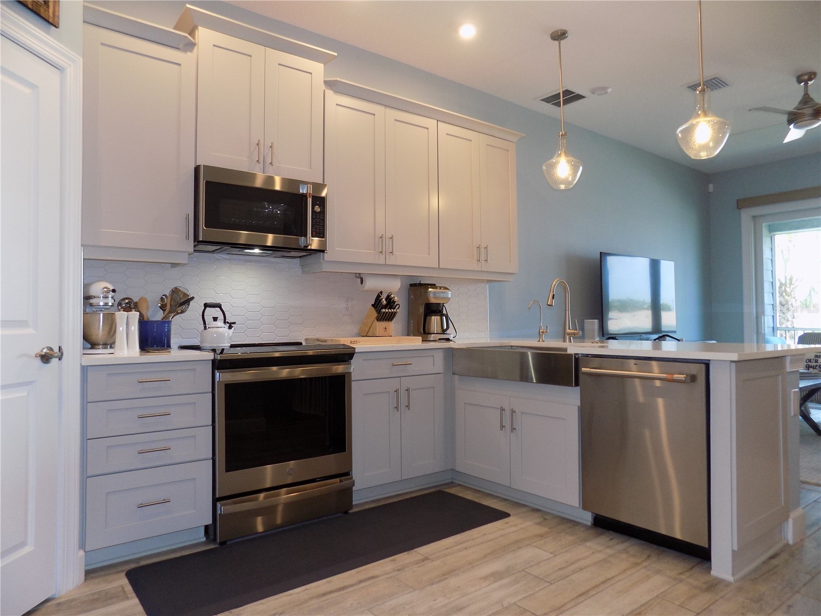 2511 Coral Court Indian Rocks Beach FL 33785 TB8516807 image3