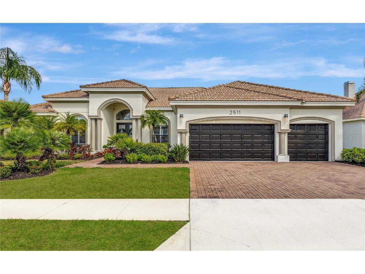 2511 Cumberland Cliff Drive Ruskin FL 33570 TB8348497 image1