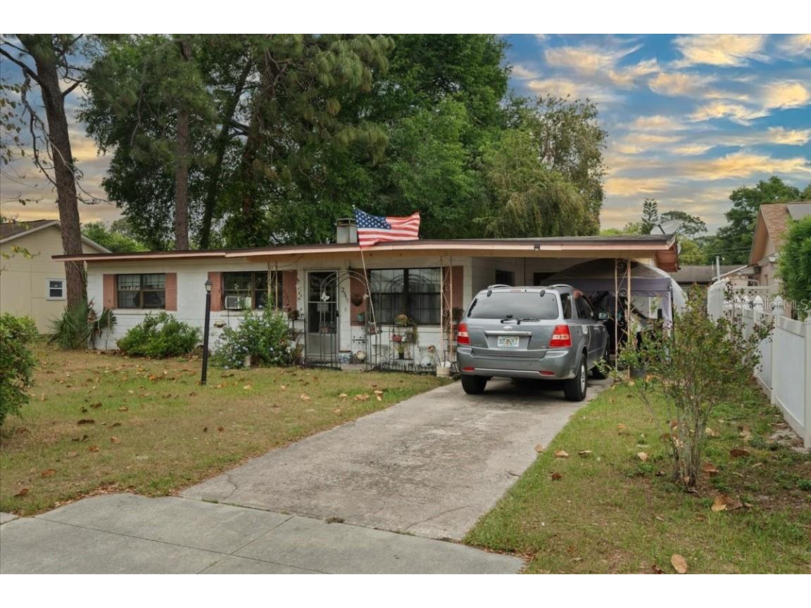 2511 Drake Drive Orlando FL 32810 O6297472 image1