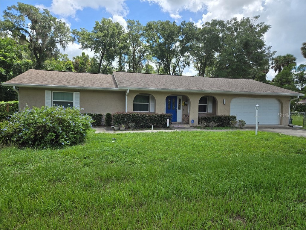 2511 Grand Avenue Deland FL 32720 V4944225 image1
