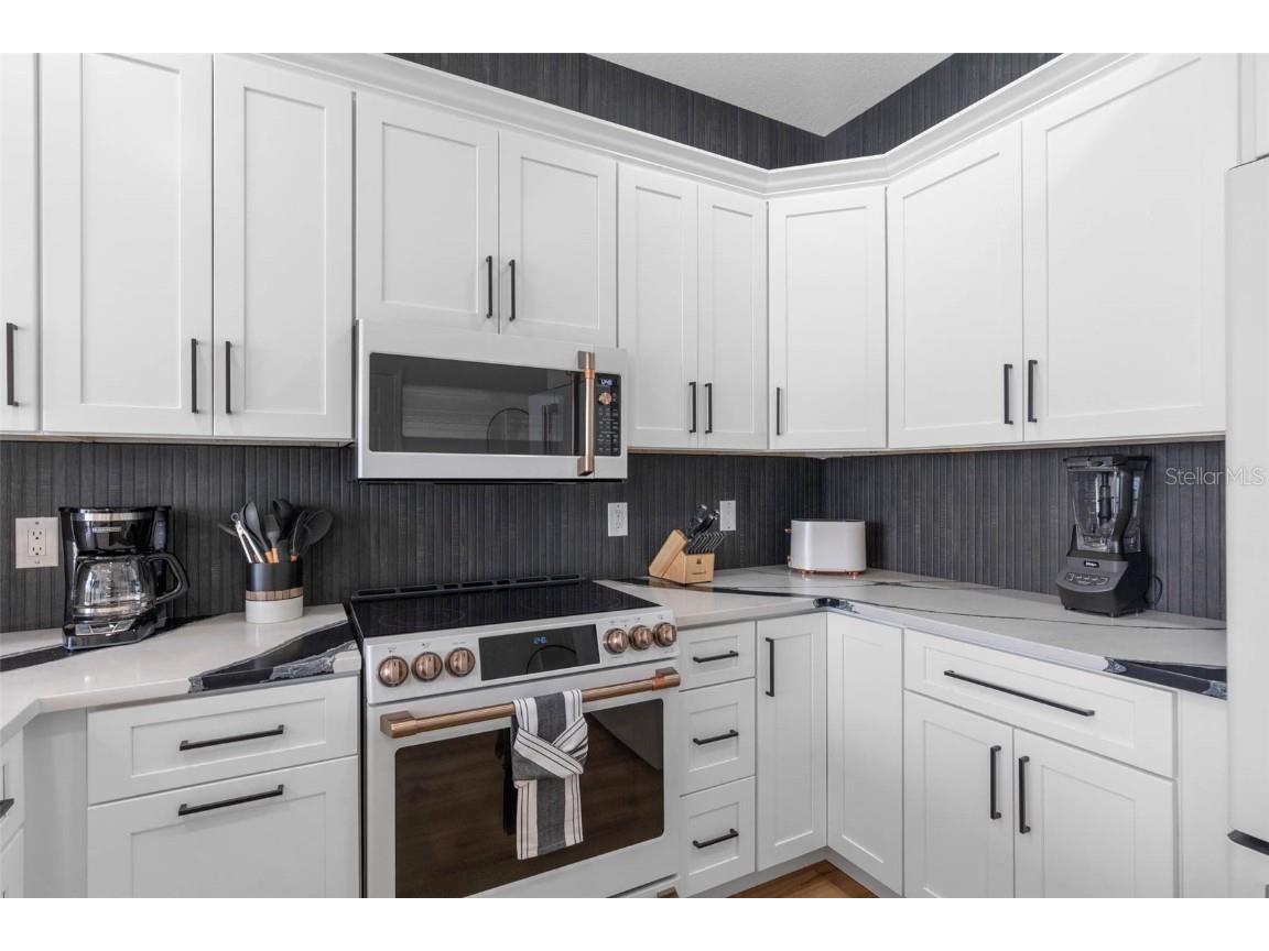 2511 Maneshaw Lane Kissimmee FL 34747 S5137522 image6