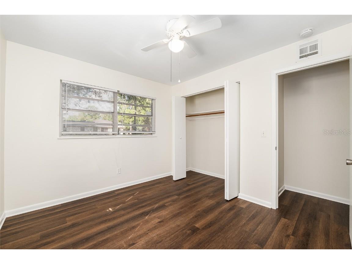 2511 NE 3rd Place Gainesville FL 32641 GC534350 image16