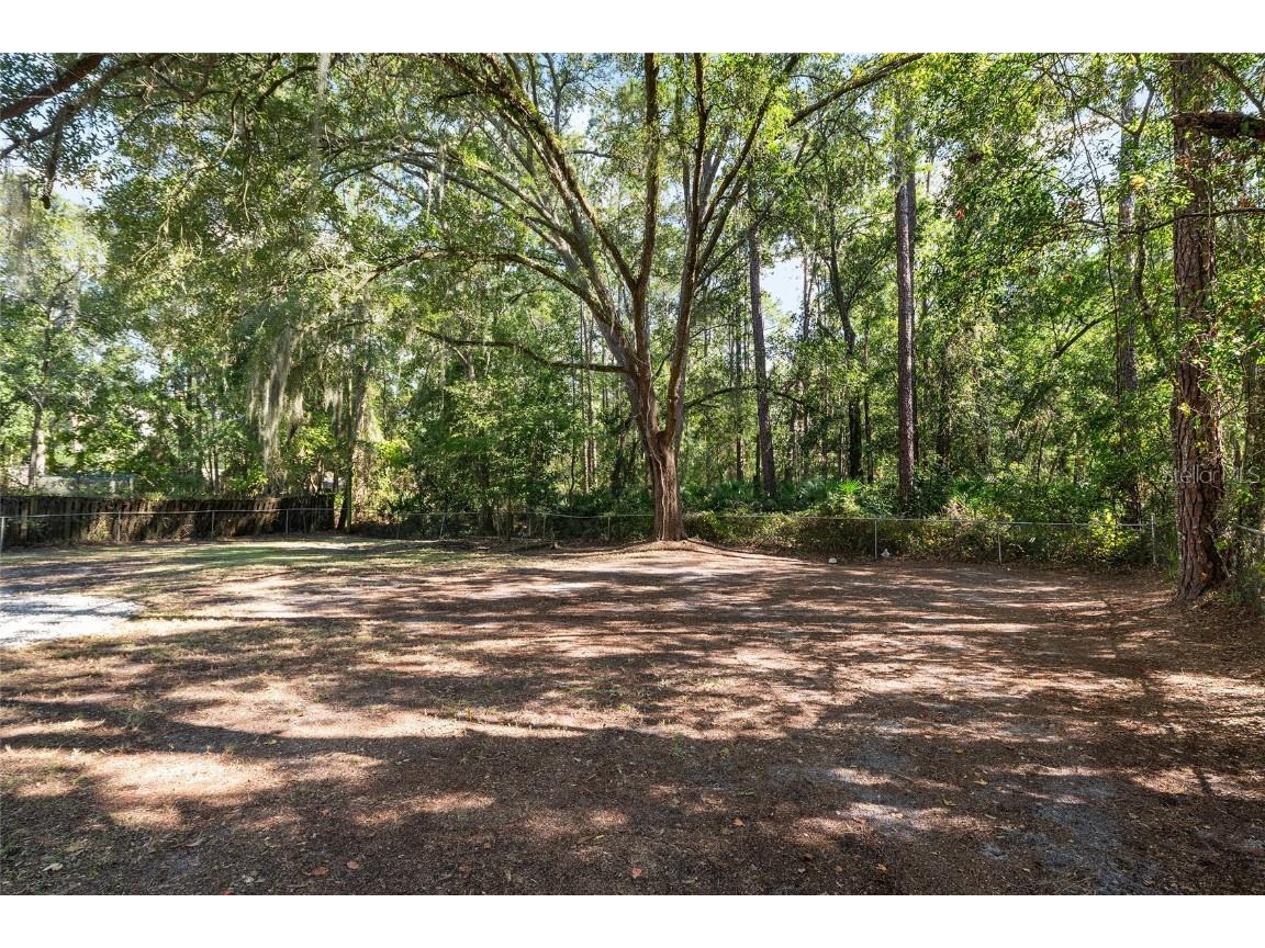 2511 NE 3rd Place Gainesville FL 32641 GC534350 image25