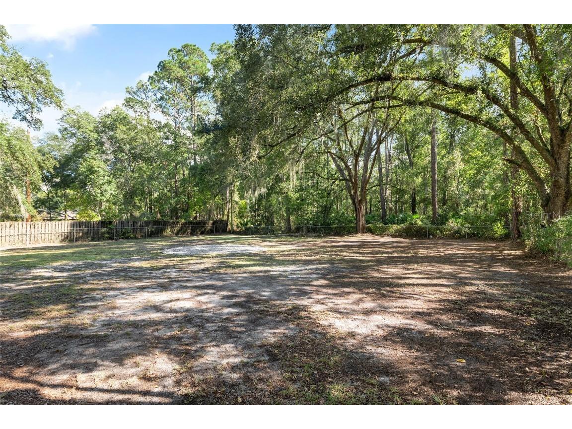 2511 NE 3rd Place Gainesville FL 32641 GC534350 image26