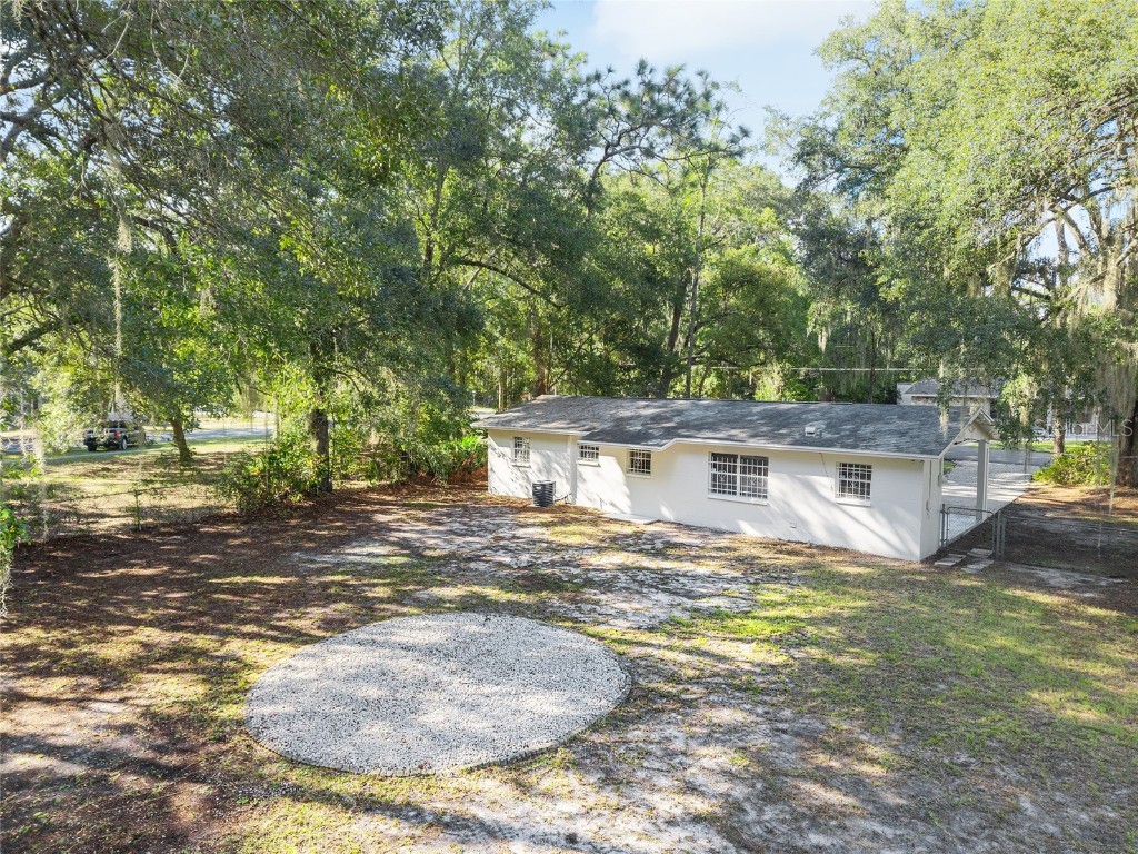 2511 NE 3rd Place Gainesville FL 32641 GC534350 image27