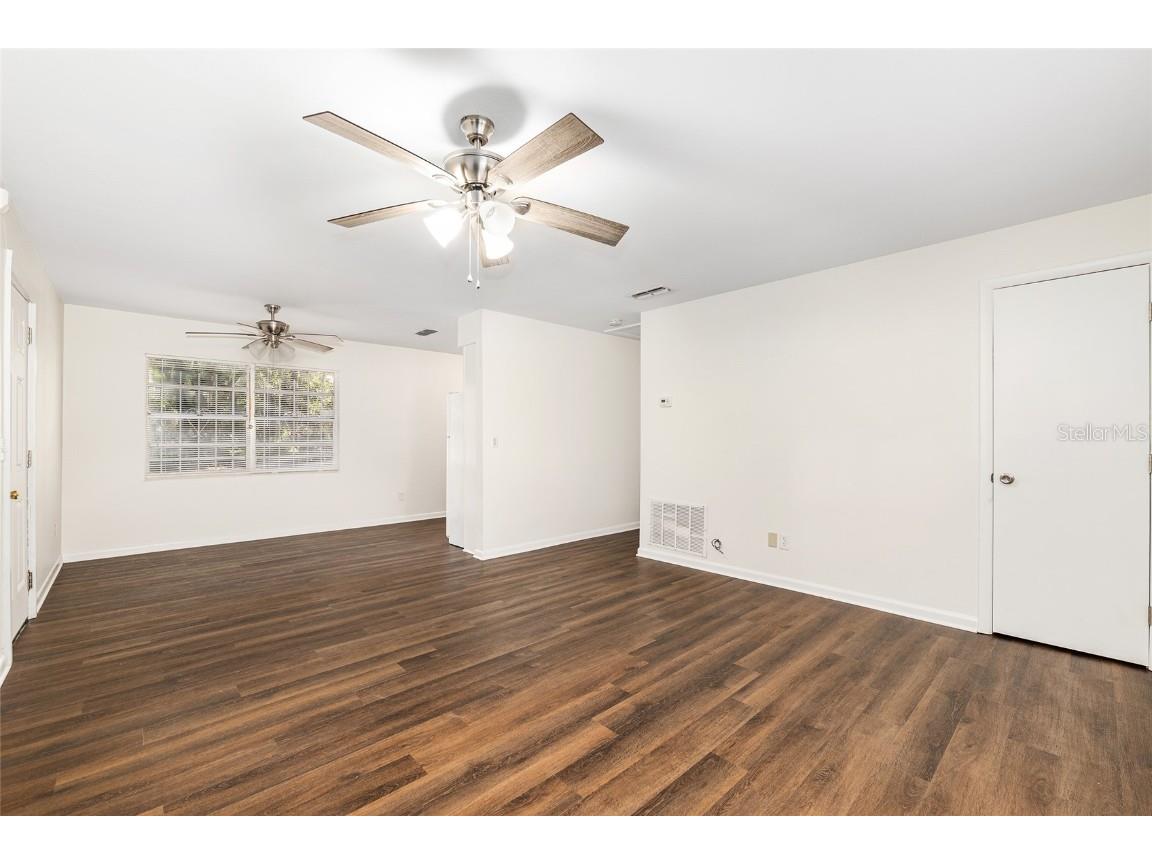 2511 NE 3rd Place Gainesville FL 32641 GC534350 image4