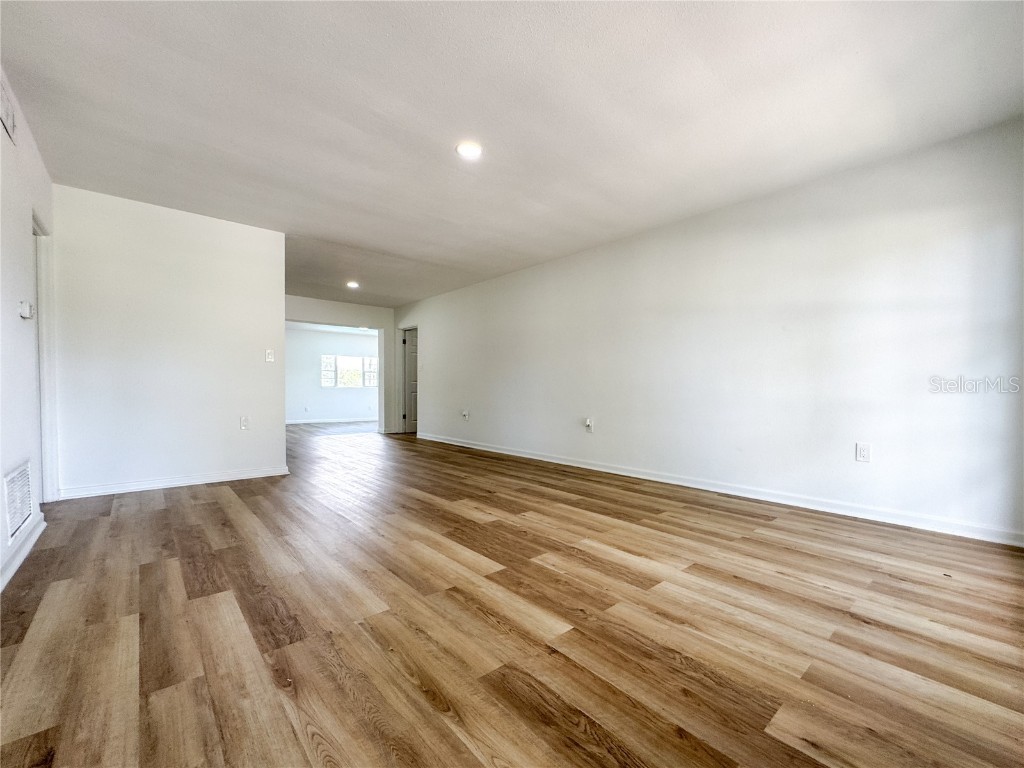 2511 Sandy Lane Orlando FL 32818 O6333871 image4