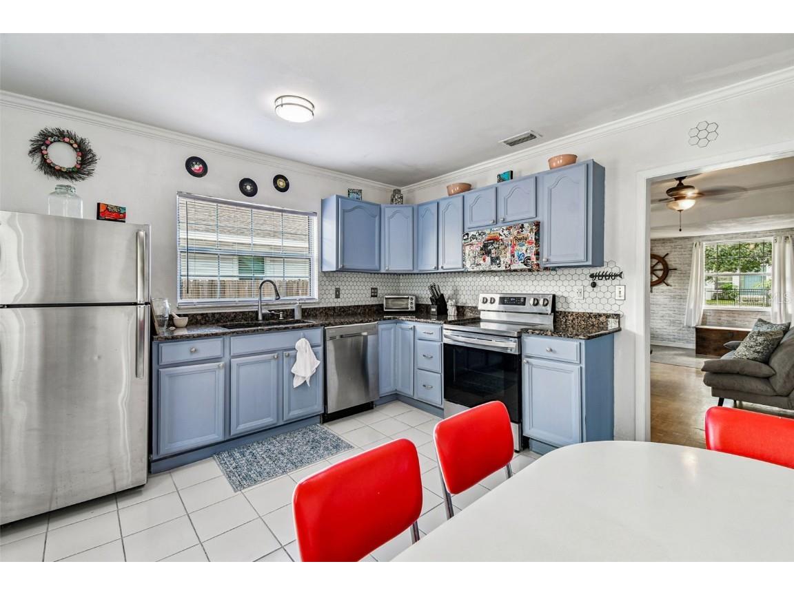 2511 W North A Street Tampa FL 33609 TB8440385 image10