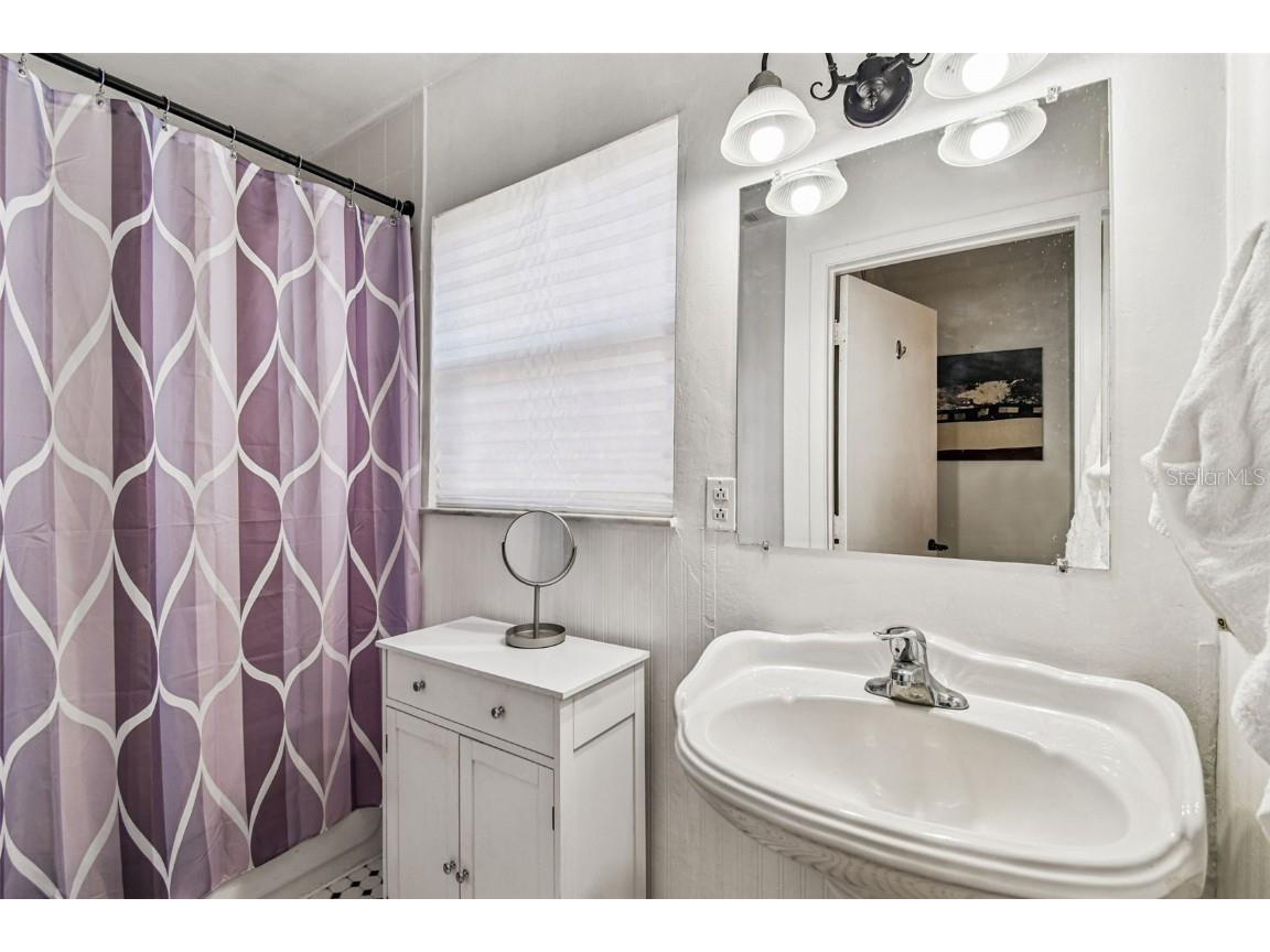 2511 W North A Street Tampa FL 33609 TB8440385 image23