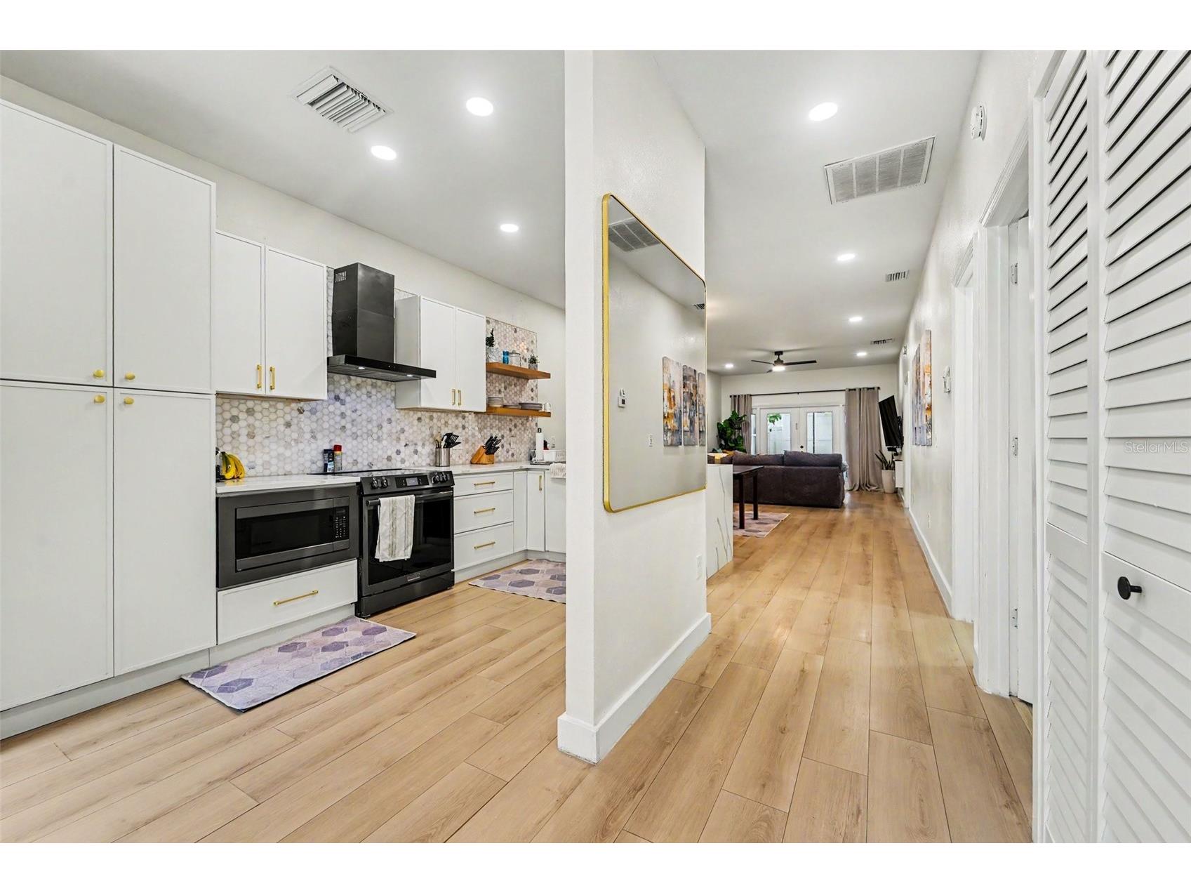 2511 W Texas Avenue #B Tampa FL 33629 TB8504326 image5