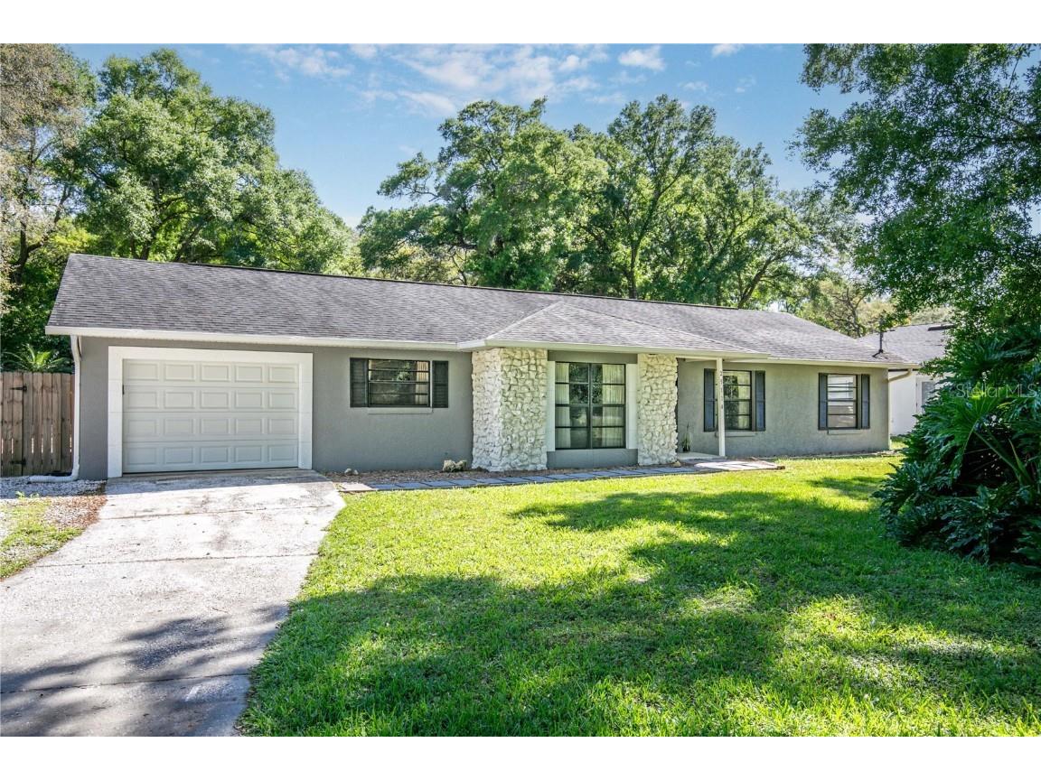 25114 Quaker Ridge Avenue, Sorrento, FL, 32776 MLS O6191319 Edina