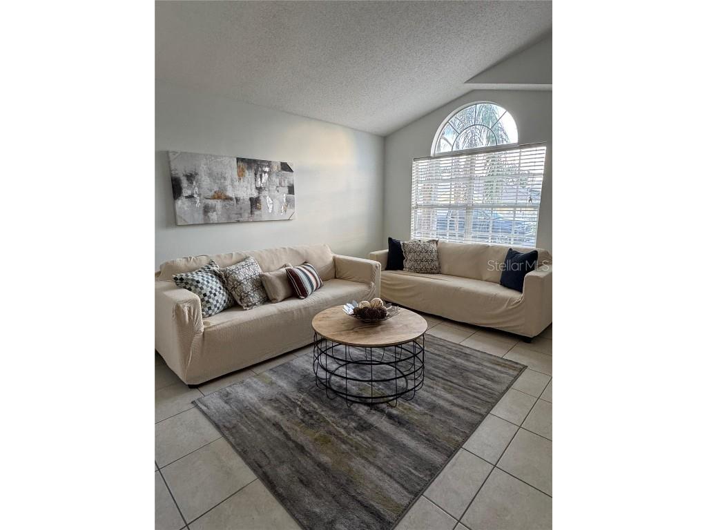 2512 Asbury Court Kissimmee FL 34746 S5137261 image8