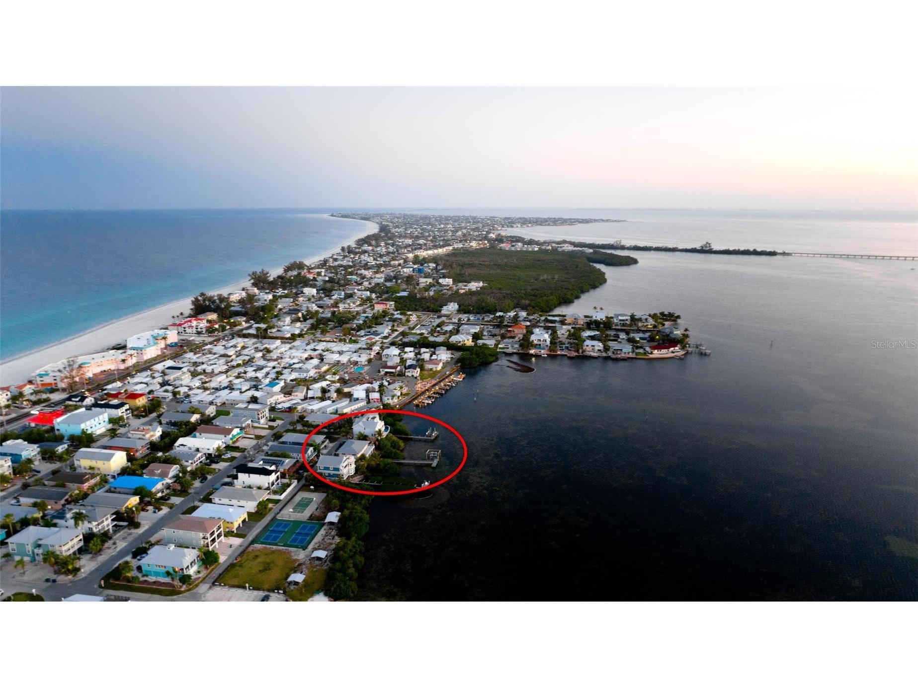 2512 Avenue A Bradenton Beach FL 34217 - SARASOTA BAY A4678416 image12