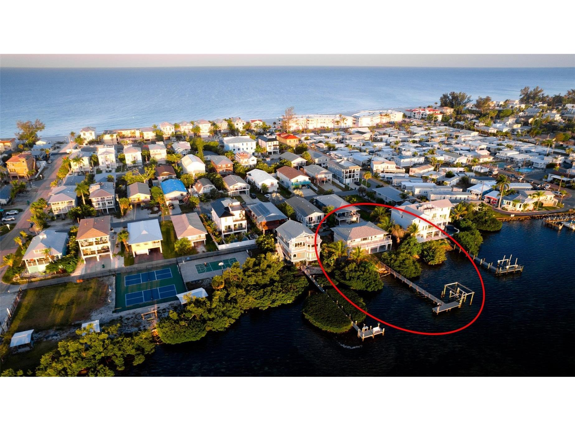 2512 Avenue A Bradenton Beach FL 34217 - SARASOTA BAY A4678416 image13