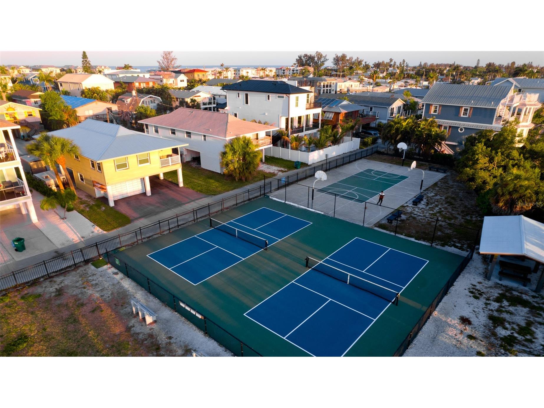 2512 Avenue A Bradenton Beach FL 34217 - SARASOTA BAY A4678416 image15