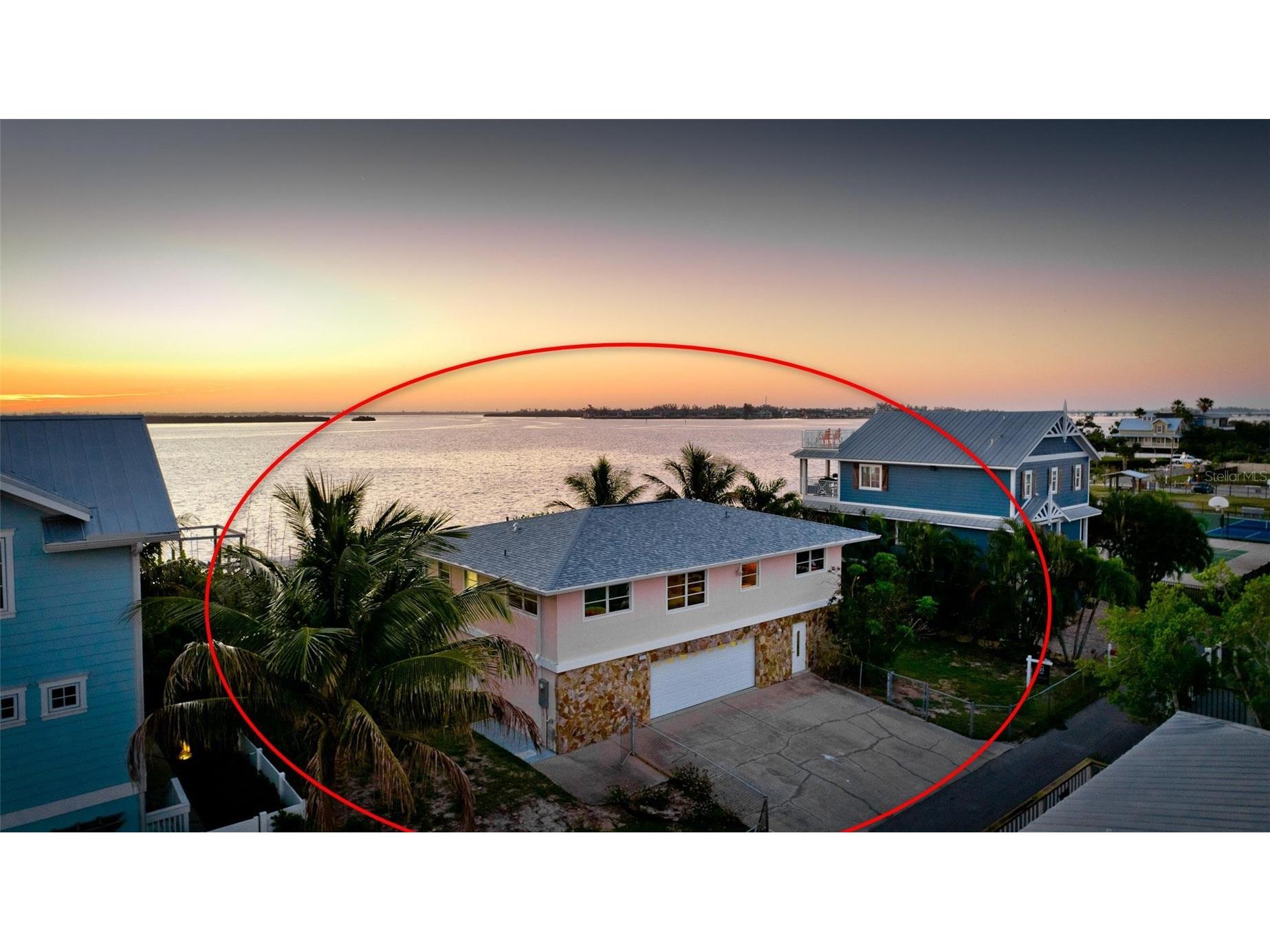 2512 Avenue A Bradenton Beach FL 34217 - SARASOTA BAY A4678416 image3