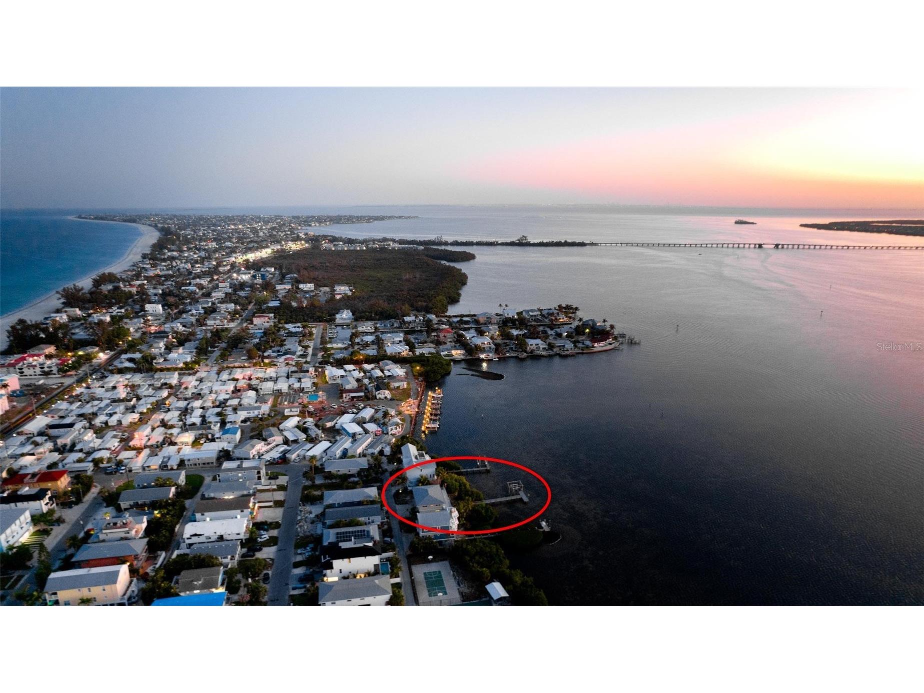 2512 Avenue A Bradenton Beach FL 34217 - SARASOTA BAY A4678416 image6