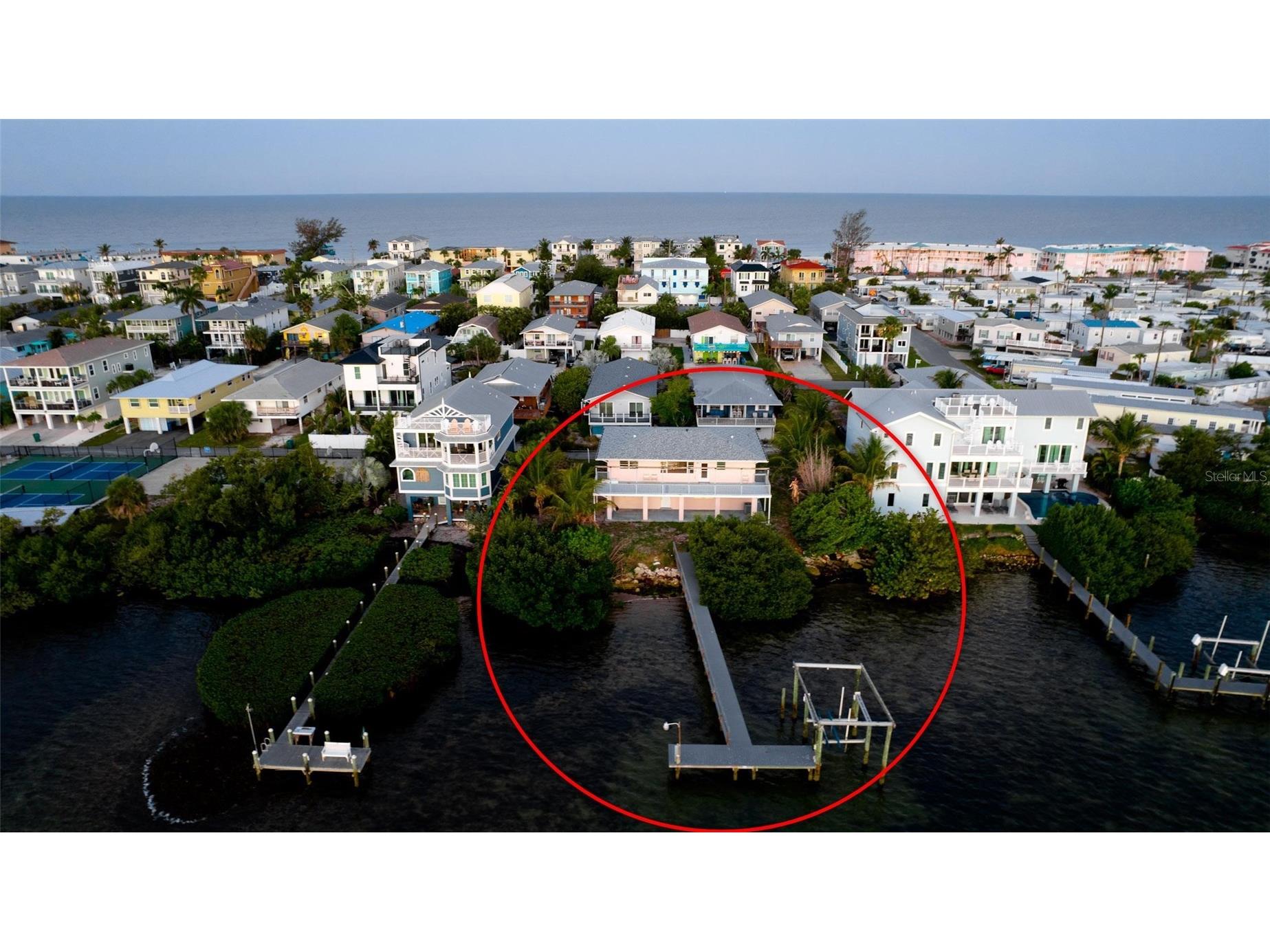 2512 Avenue A Bradenton Beach FL 34217 - SARASOTA BAY A4678416 image9