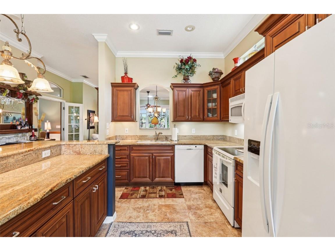 2512 Baywater Road Tavares FL 32778 - HARRIS CHAIN OF LAKES G5098445 image17