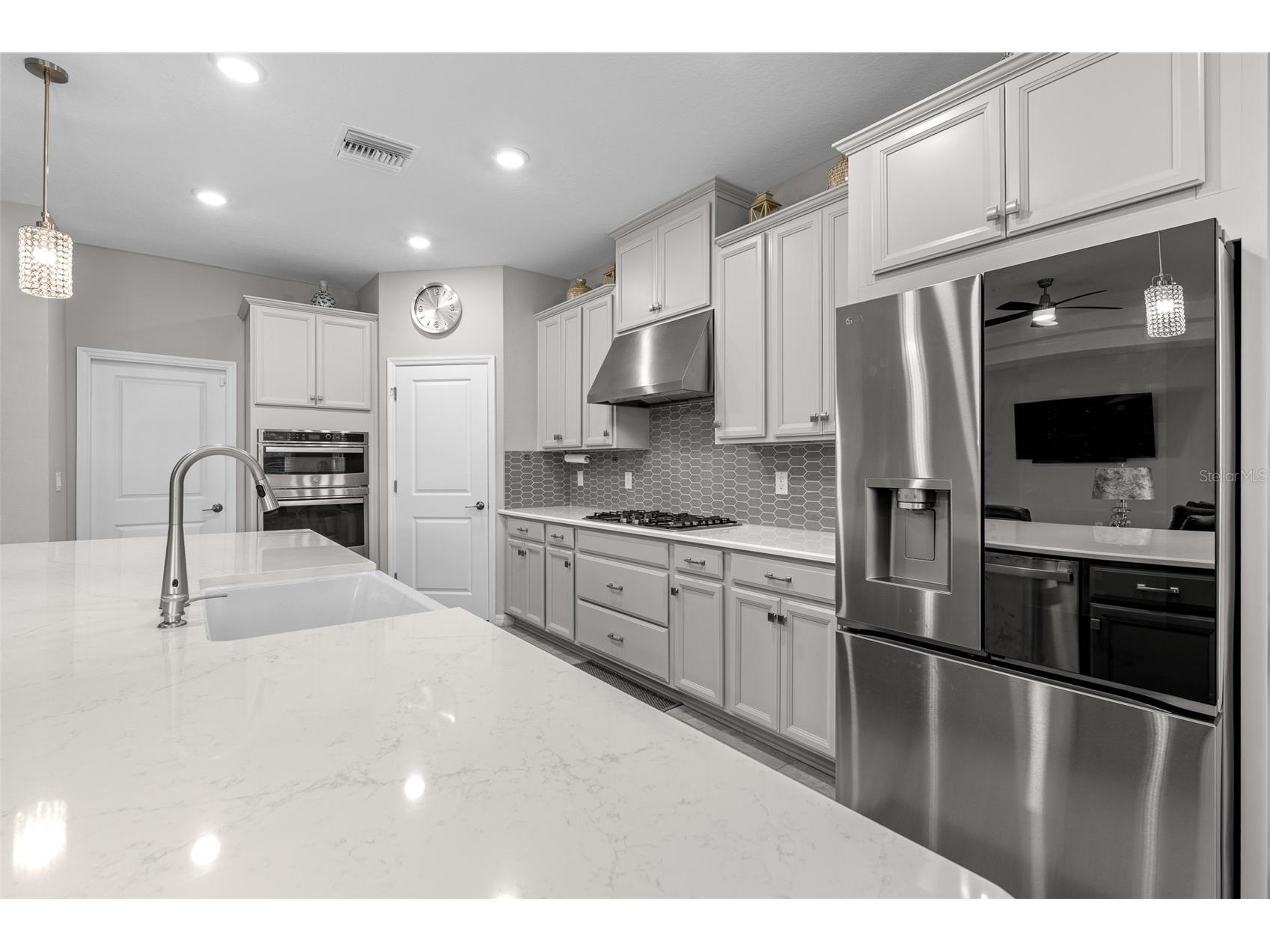 2512 High Tides Way Wesley Chapel FL 33543 TB8471729 image13