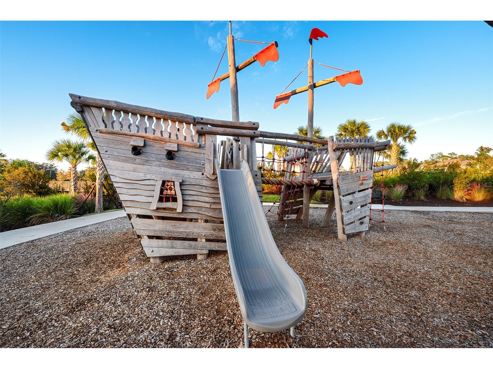 2512 High Tides Way Wesley Chapel FL 33543 TB8471729 image77